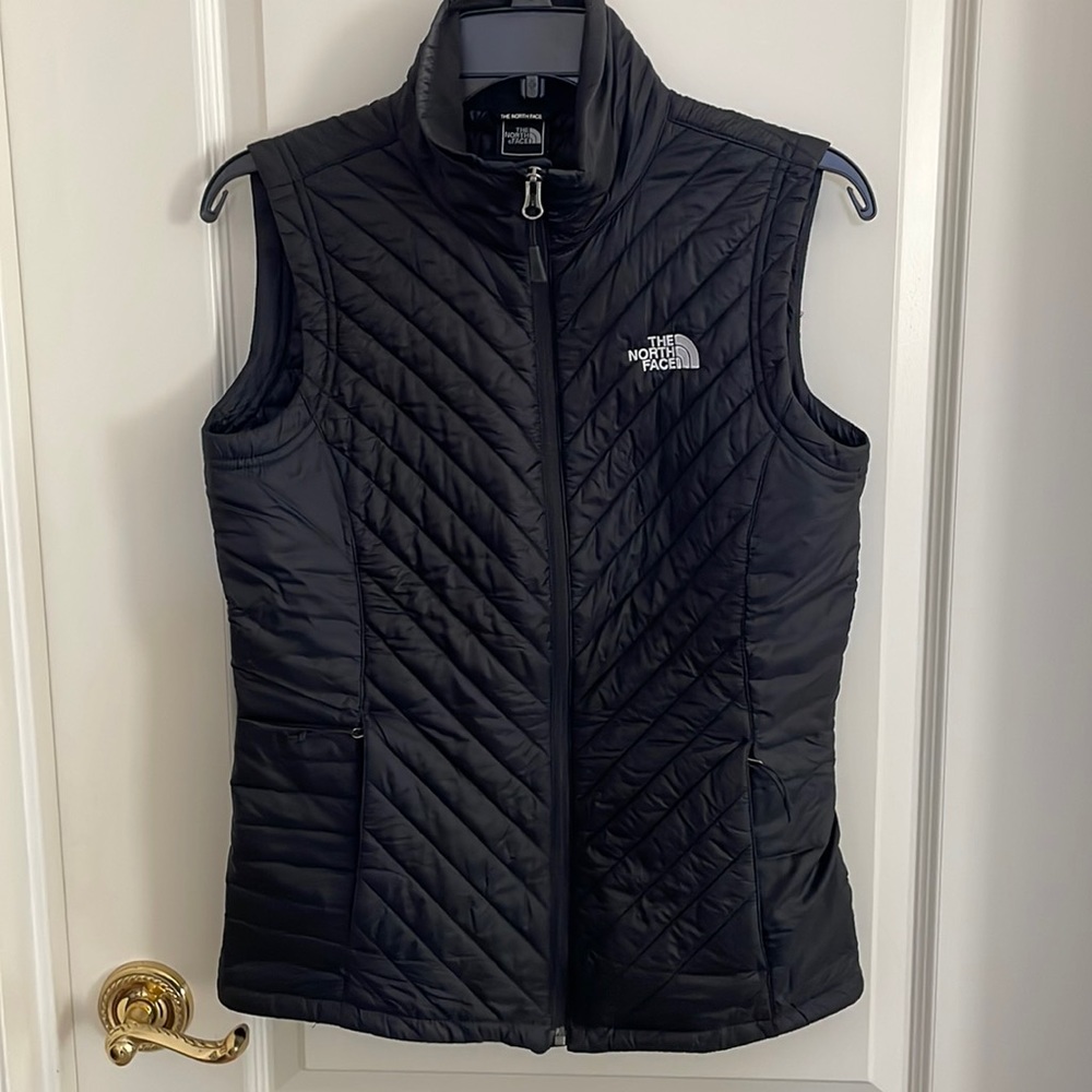 The North Face Insulated Vest Black Quilted Polyester Fill with Pockets
